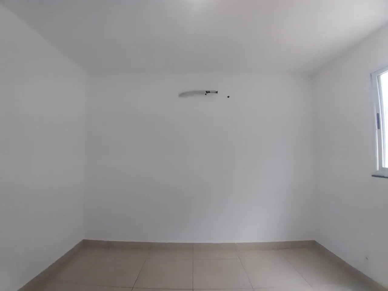 2-bedroom apartment with en-suite and air conditioning — photo 20