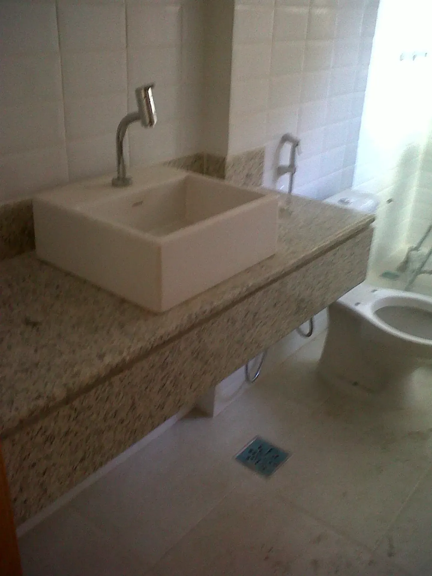 Departamento de 2 dormitorios con balcón cerrado con vidrio — photo 7