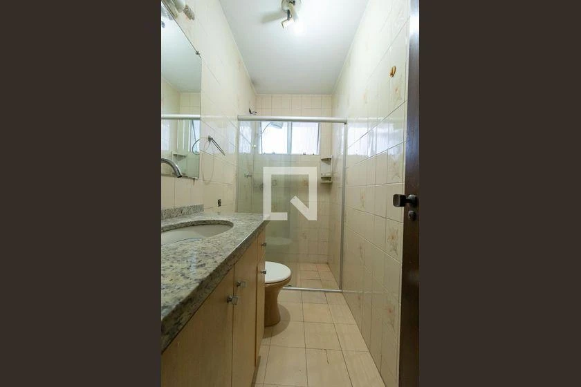 Casa amueblada con 4 dormitorios y 4 baños, 180 m² — photo 18