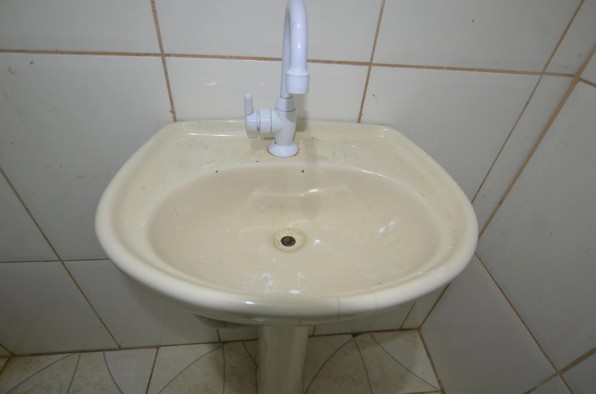3-bedroom house with a bathtub in Rio de Janeiro — photo 24