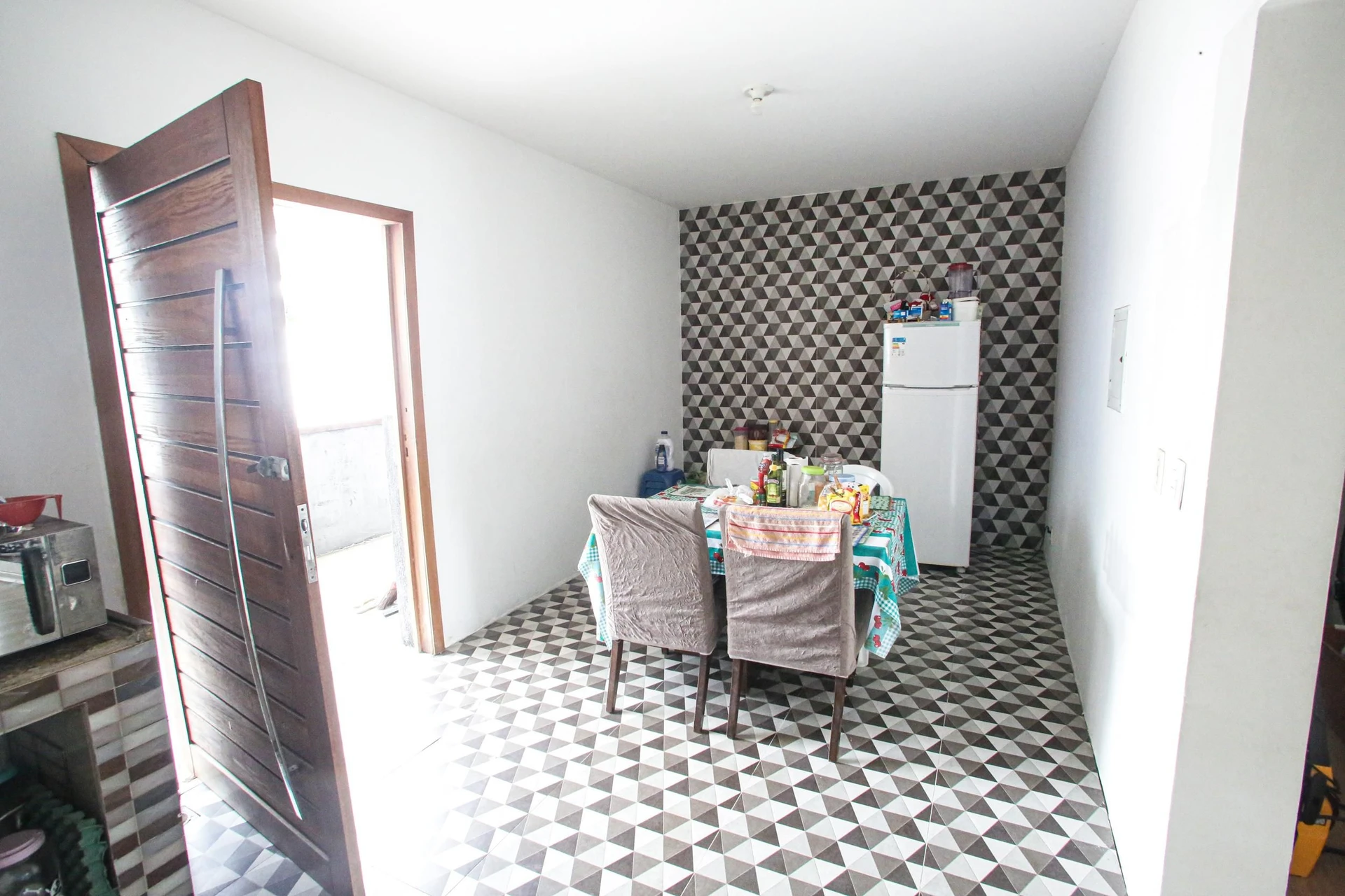 Furnished house, 417 m², with a garden — photo 45