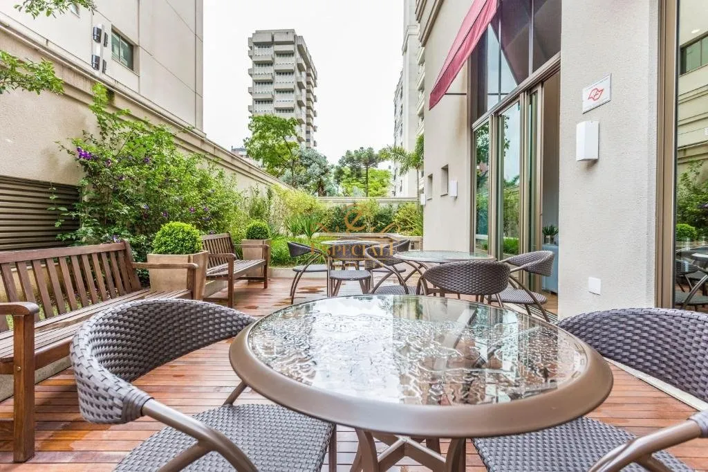 Furnished 1-bedroom apartment with 111 m² — photo 16