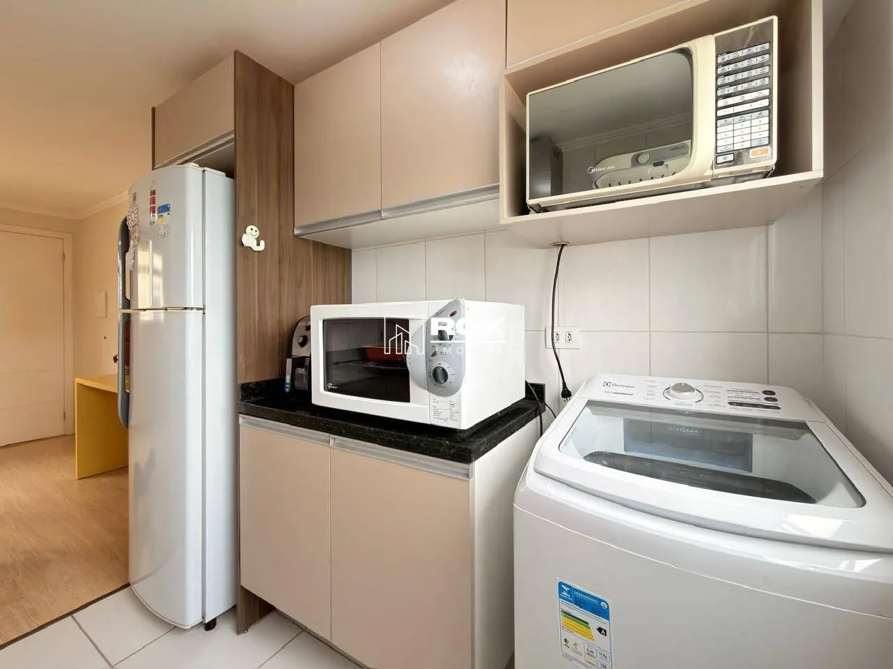 Квартира 43 м² з робочим місцем та пральною машиною — photo 2