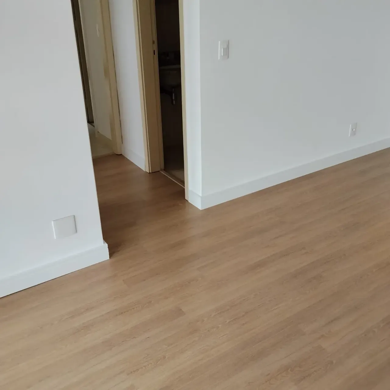 Furnished apartment with 2 bedrooms and a closed gas kitchen — photo 17
