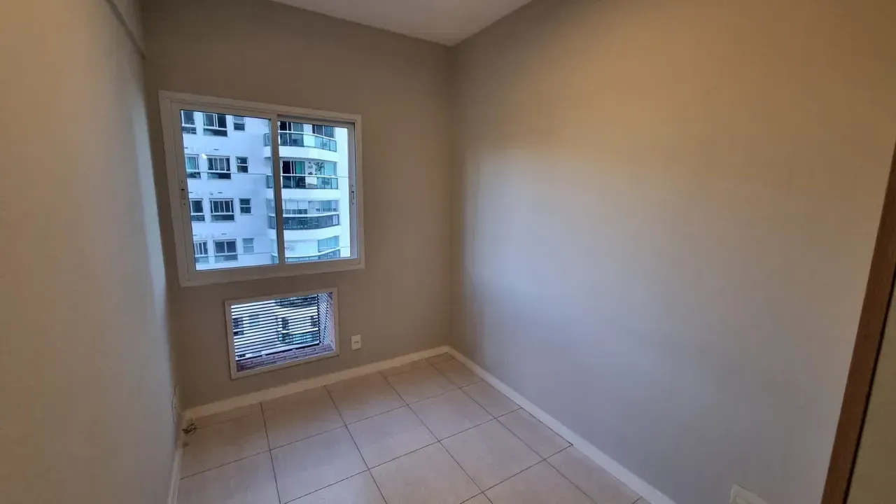 Apartamento com 3 quartos e 2 banheiros com varanda — photo 13
