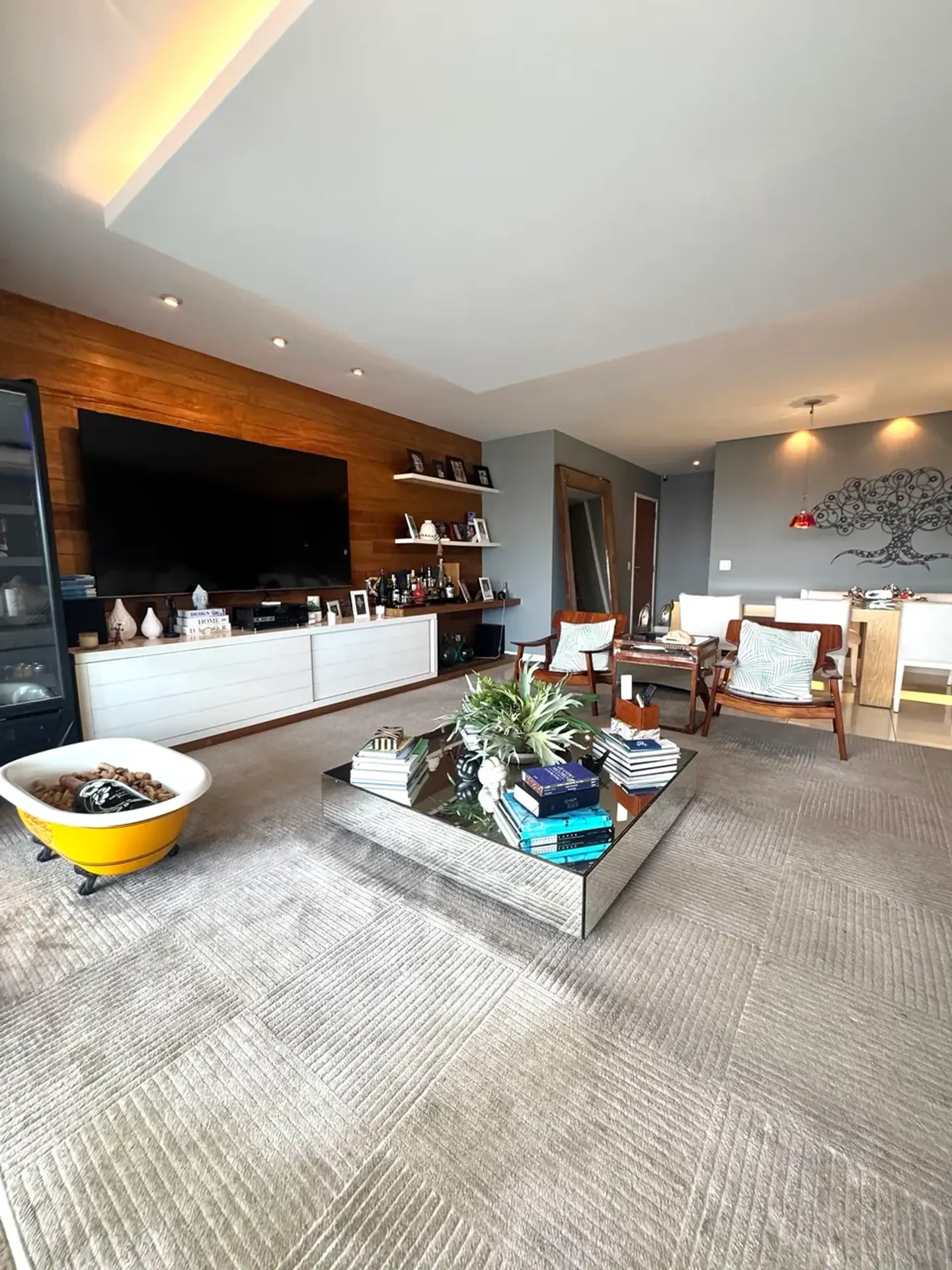 4-bedroom apartment with a private BBQ — photo 3