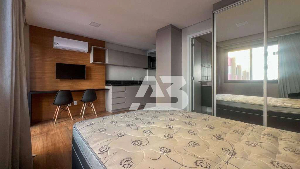 1-bedroom apartment with balcony and private BBQ — photo 5