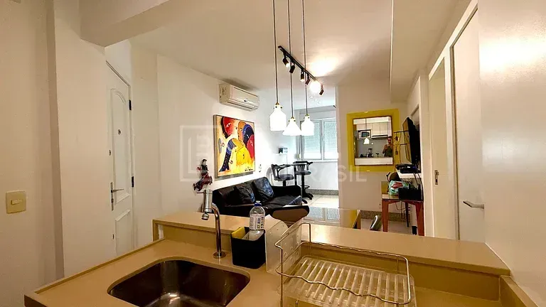 Furnished apartment with 1 bedroom, 2 bathrooms and parking — photo 2