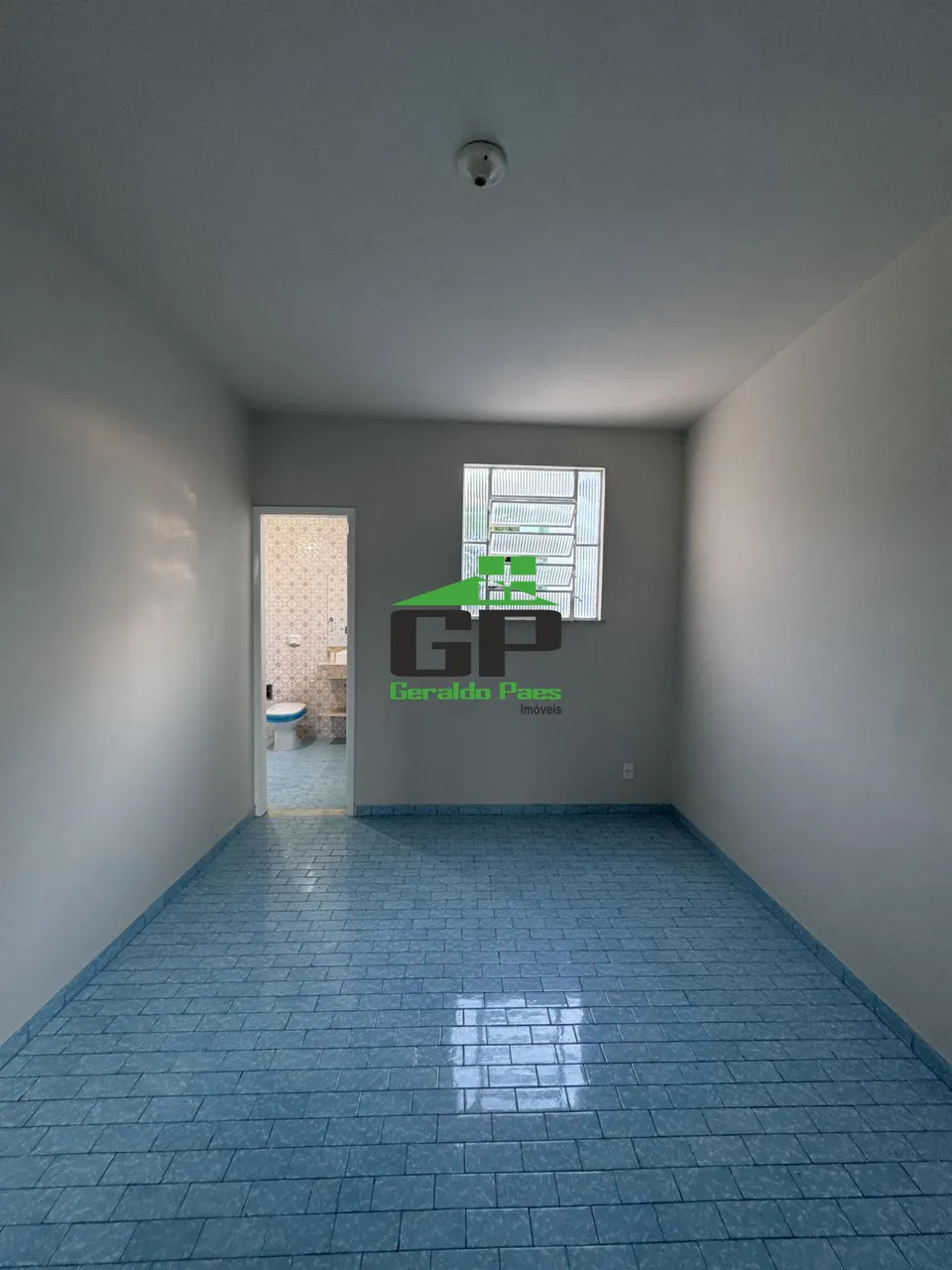 2-bedroom apartment with separate closed kitchen — photo 14