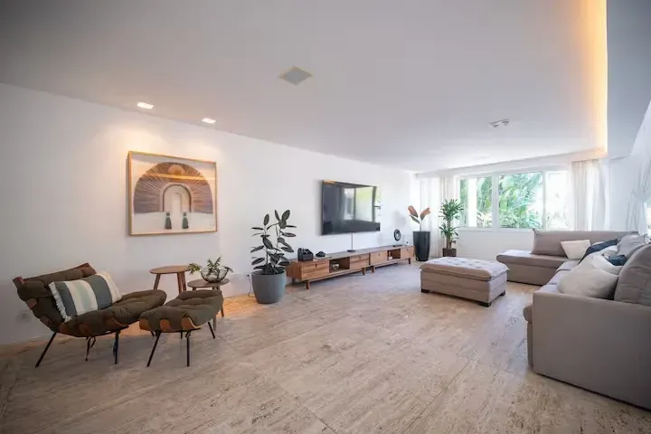 Casa para aluguel com 4 quartos e 5 banheiros — photo 35