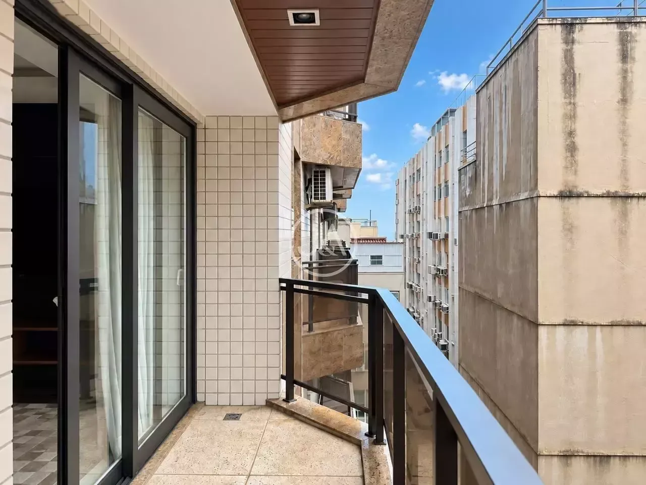 Apartamento mobiliado de 82 m² com 2 suítes — photo 4
