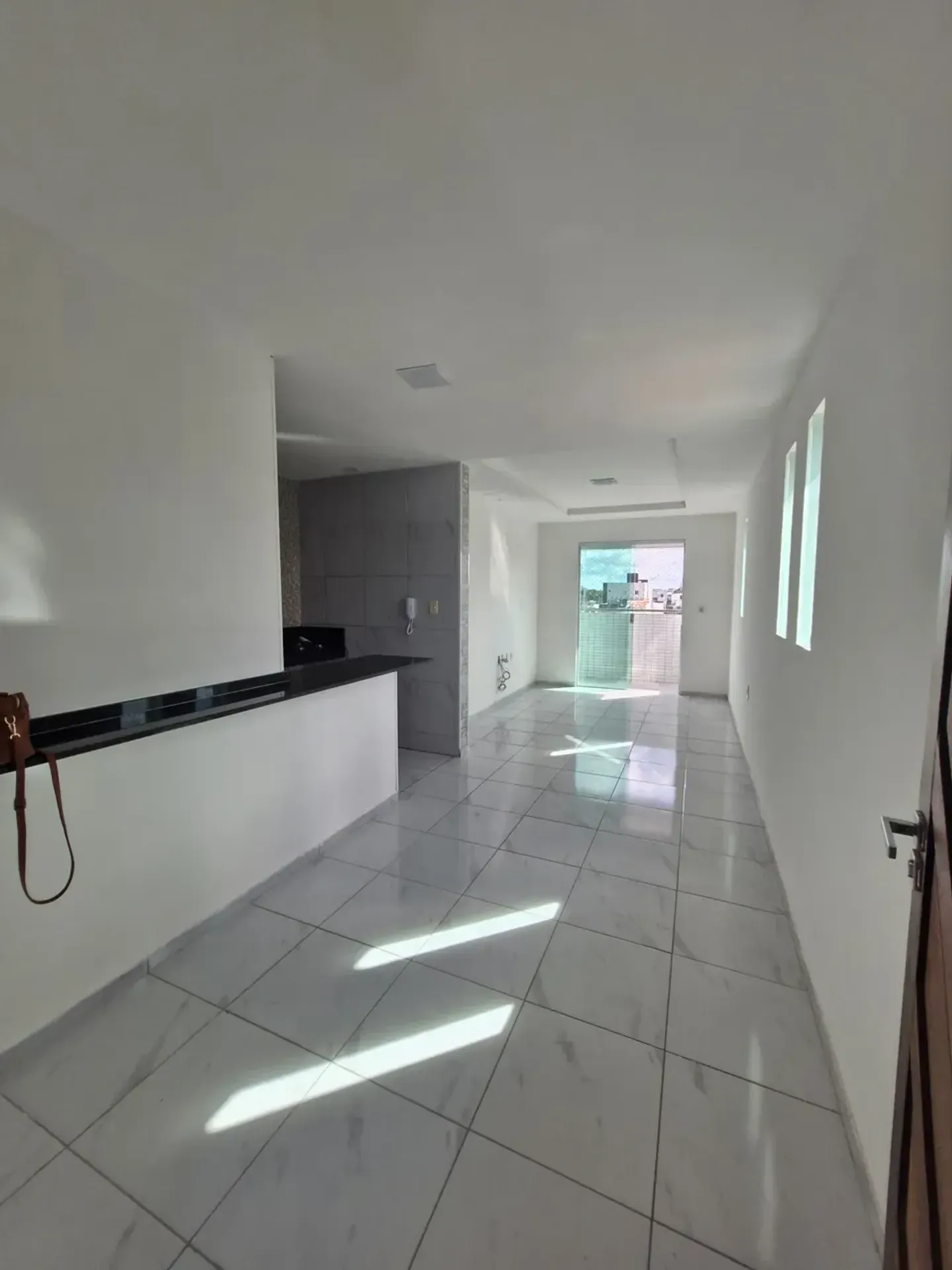 3-bedroom apartment, 1 with its own bathroom, 77 m²