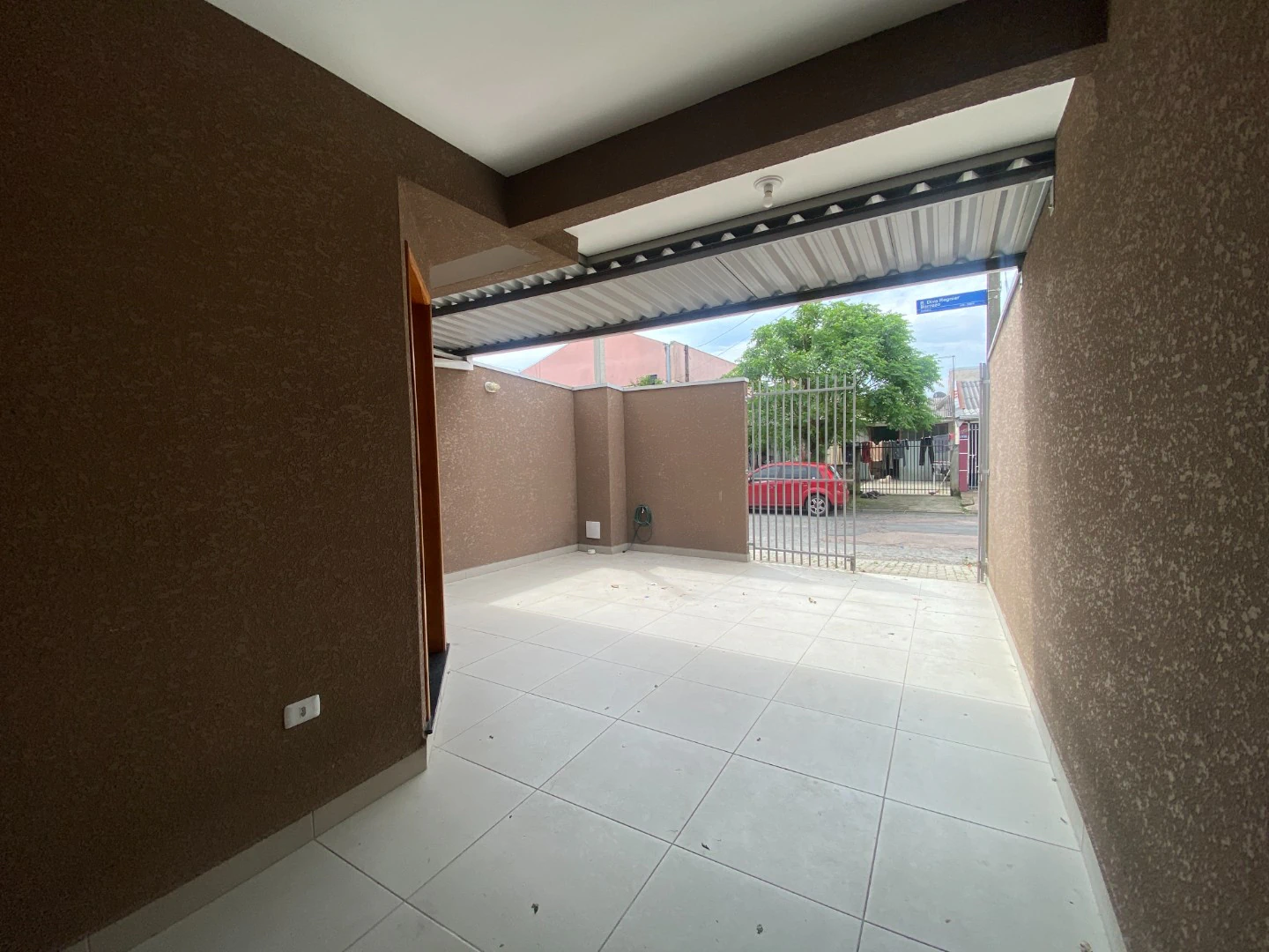74 m² house with a private BBQ and a garden — photo 18