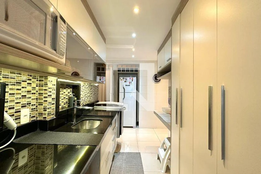 Furnished 3-bedroom apartment with 85 m² — photo 2