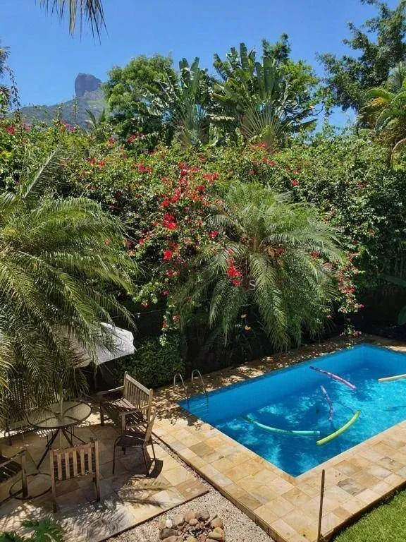 Casa com 5 quartos, 5 banheiros e 460 m² com área gourmet — photo 22