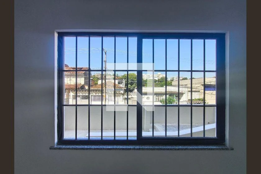 House with private garden and balcony 400 m² with 4 bedrooms — photo 36