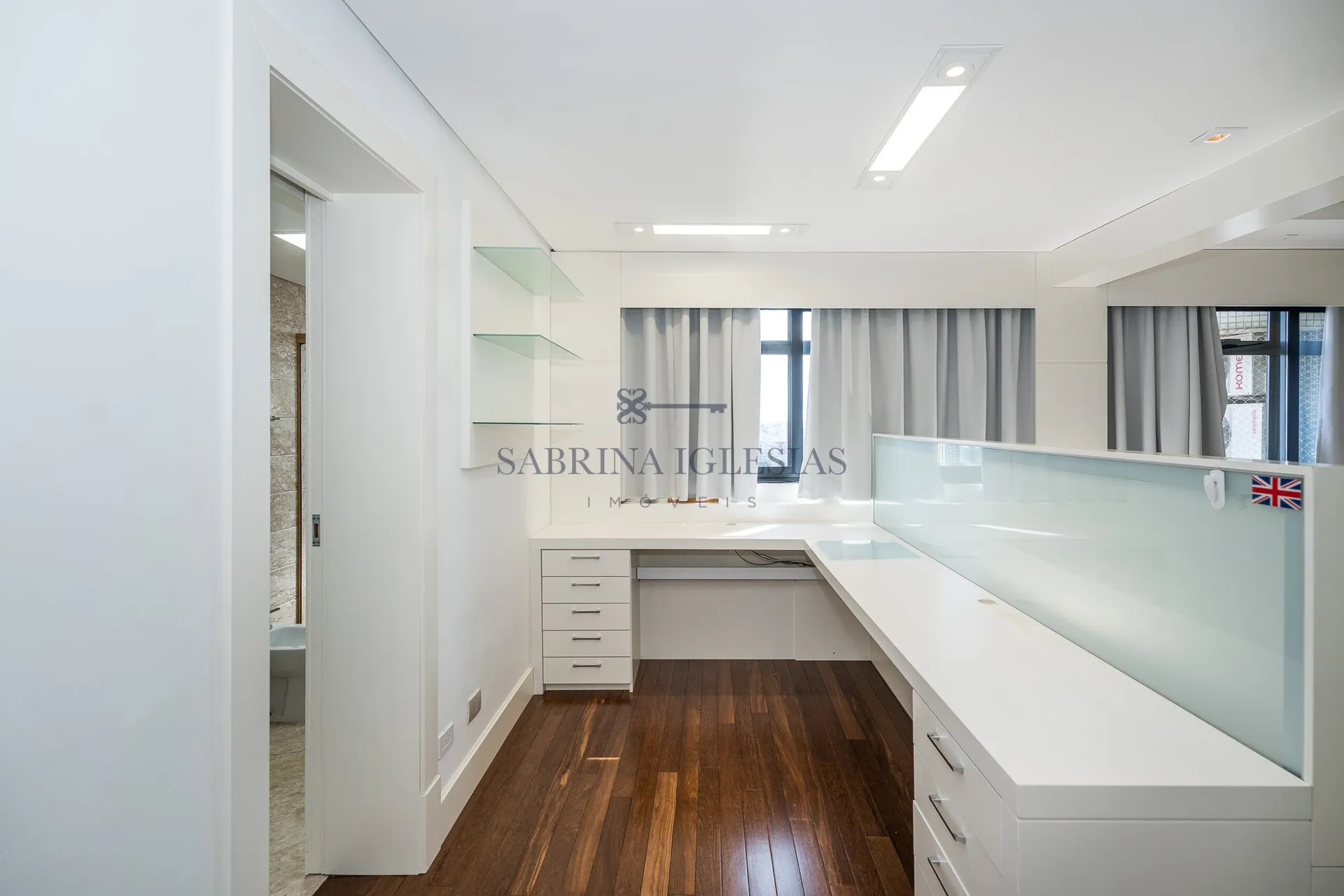 Apartamento com 3 quartos e 3 vagas, bem localizado — photo 23