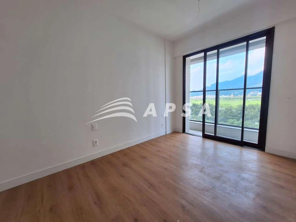 75 m² apartment with 2 parking spaces and a spacious balcony — photo 7
