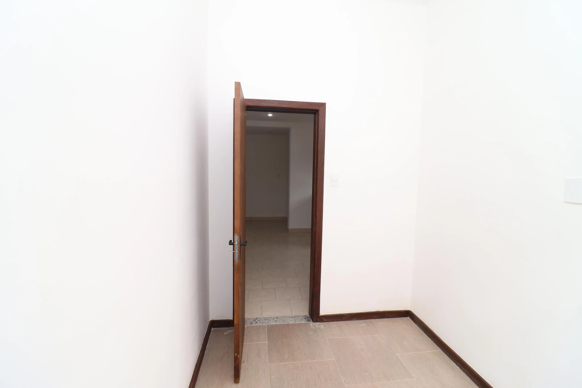 3-bedroom apartment, 1 with its own bathroom, 120 m² — photo 19