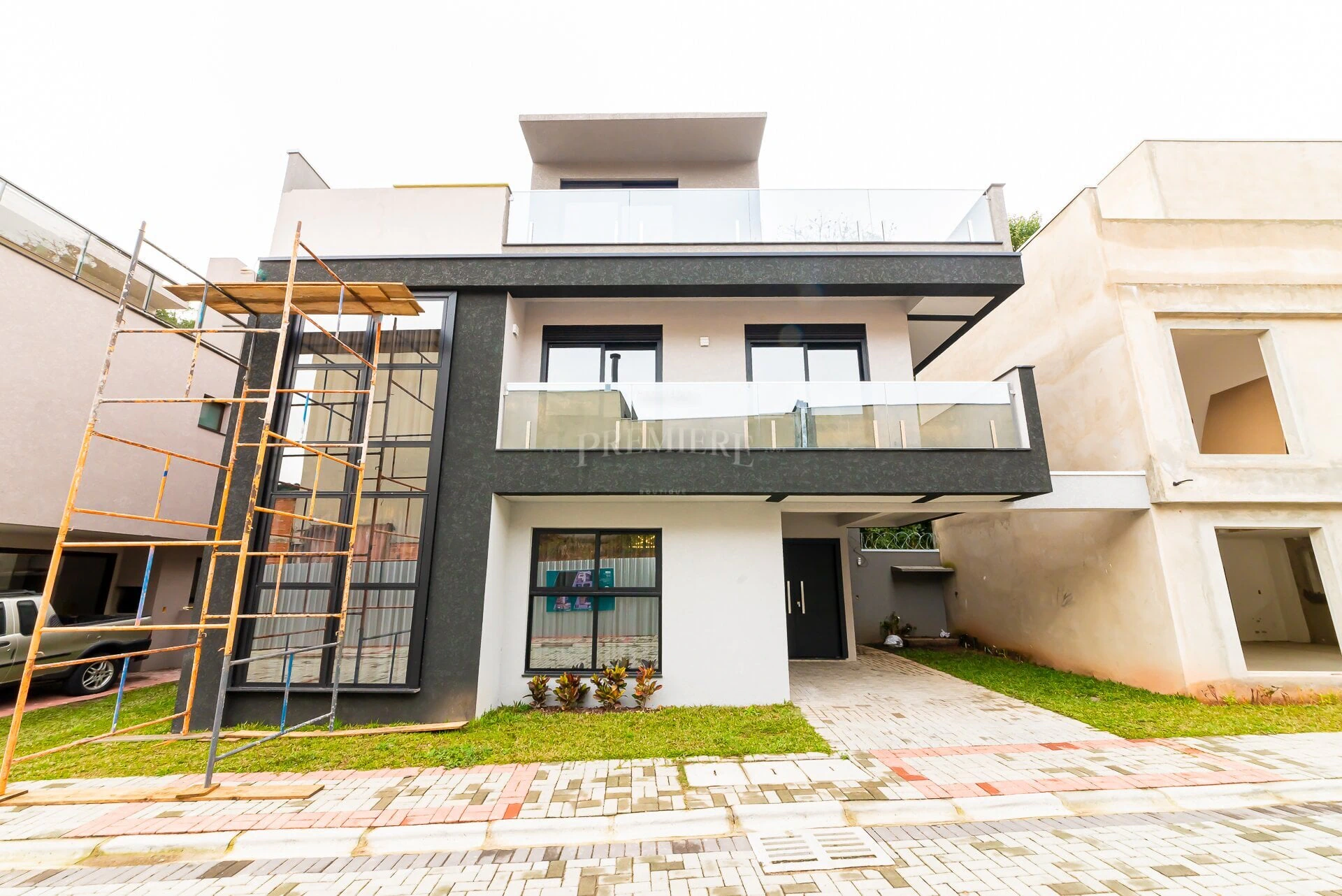 House for rent with 3 bedrooms and 4 bathrooms — photo 3