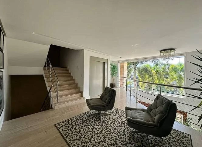 Casa mobiliada com 6 suítes e cozinha independente de 710 m² — photo 20