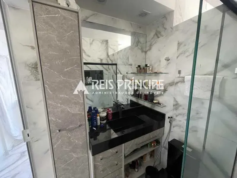 Furnished 1-bedroom apartment with open-plan kitchen — photo 6