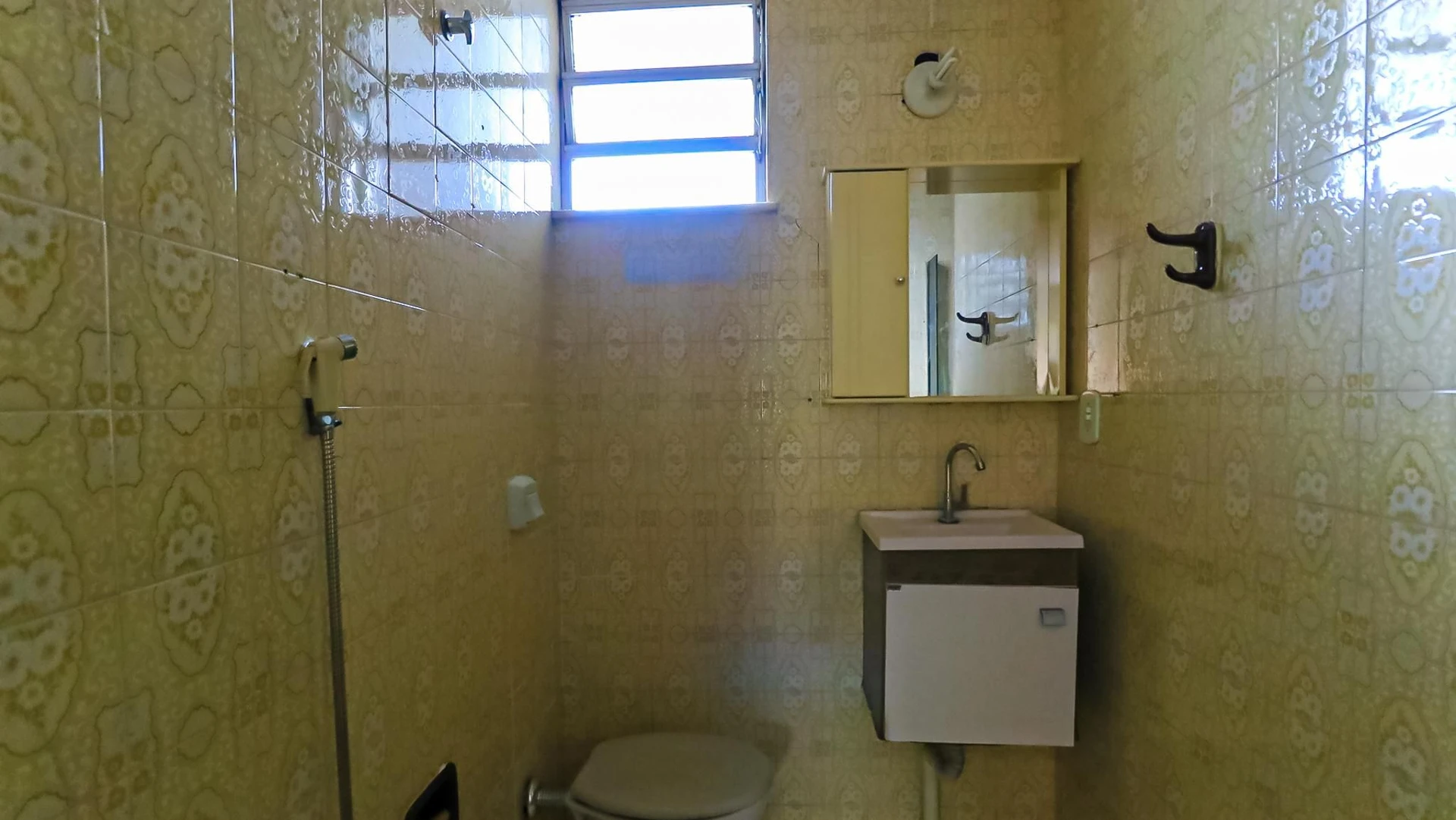 Apartamento com 2 quartos, varanda e cozinha equipada — photo 18