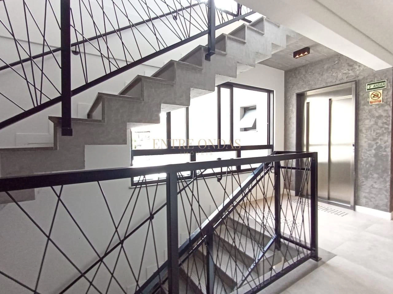 Apartamento de 100 m² con lavandería y barbacoa — photo 25