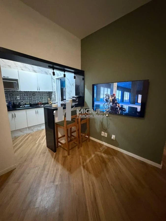 Home office in a 2-bedroom apartment, 68 m² — photo 2