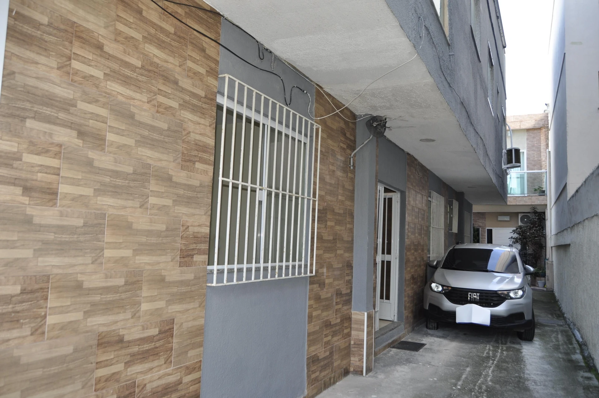 Apartamento sem mobília com varanda e 2 quartos — photo 7