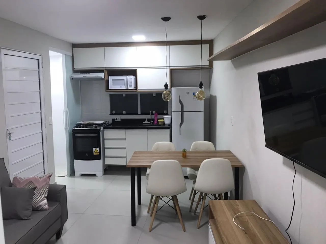 Furnished 28 m² studio in Rio de Janeiro — photo 2