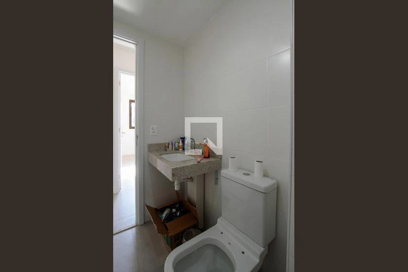 Квартира 94 м² з робочим місцем та балконом із грилем — photo 38