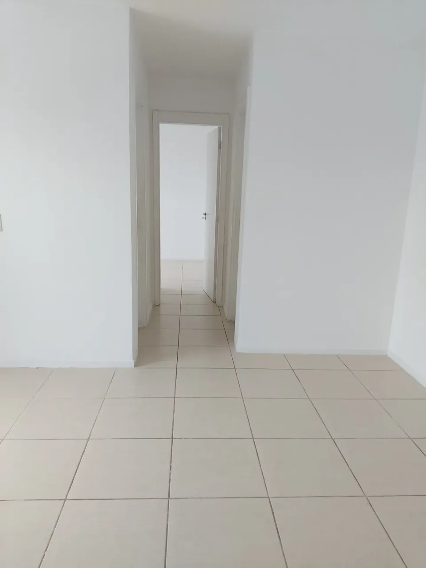 Квартира 52 м² з 2 спальнями та балконом — photo 24