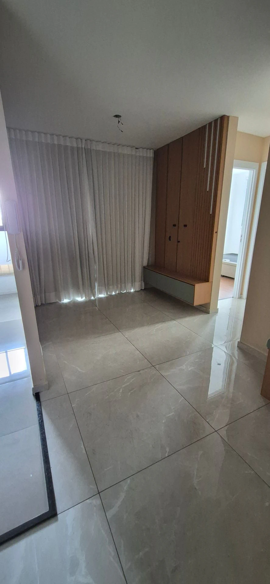 2-bedroom apartment in a building with a gym — photo 26