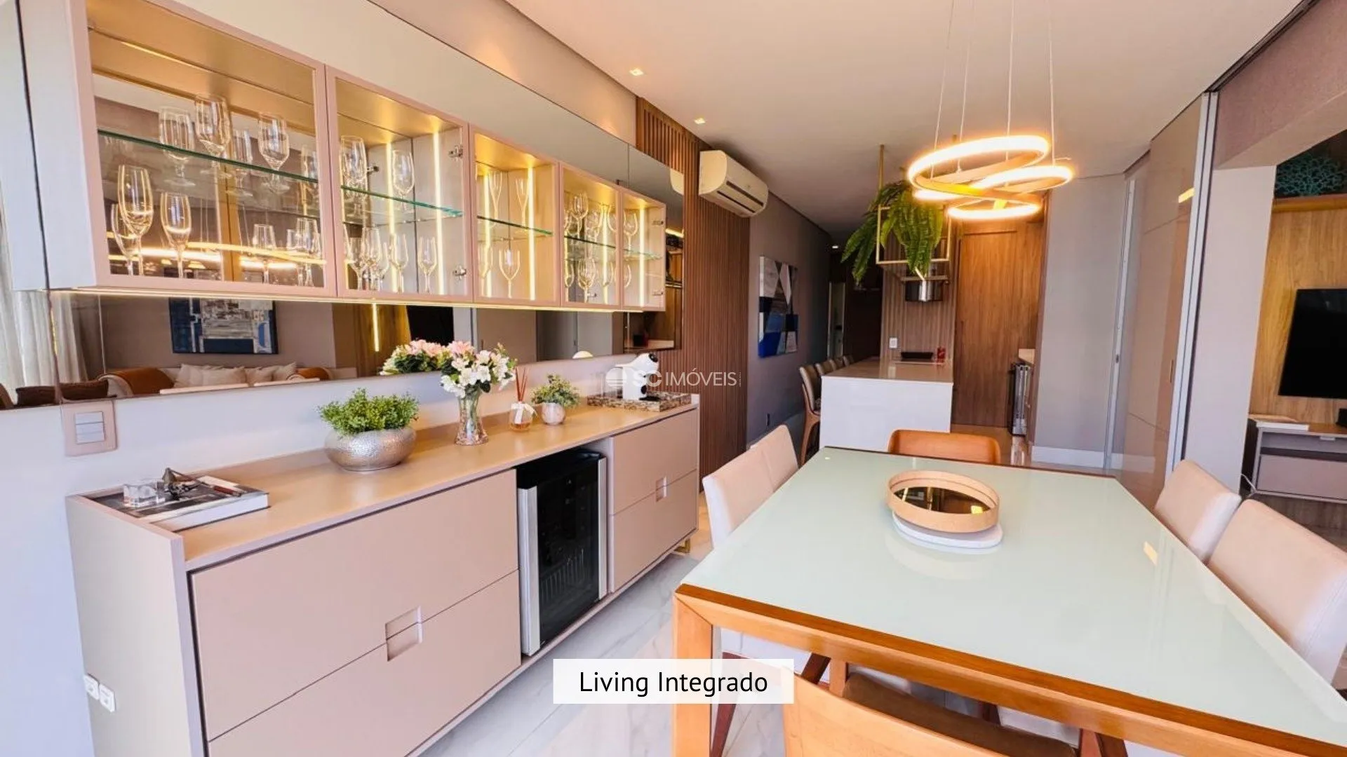 Furnished 2-bedroom apartment with balcony and 111 m² — photo 16