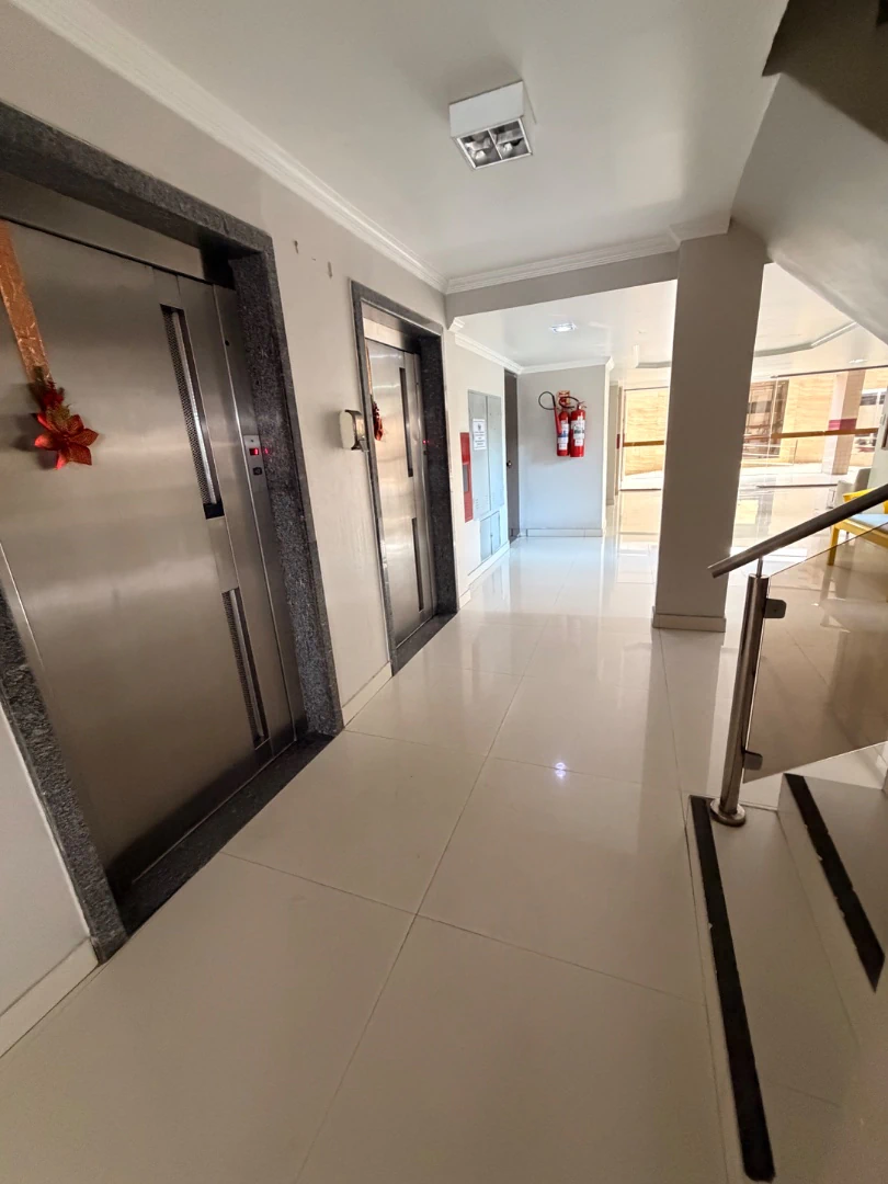 3-bedroom apartment with a washing machine — photo 10