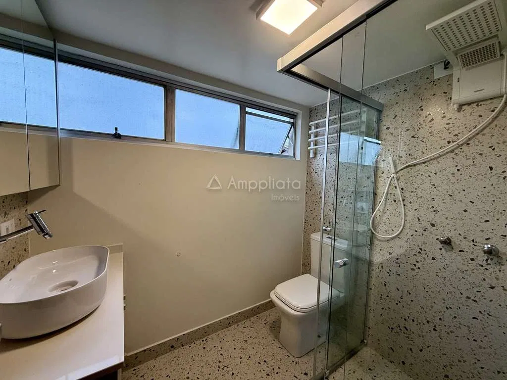 Floor-to-ceiling windows in a 3-bedroom apartment, 98 m² — photo 11
