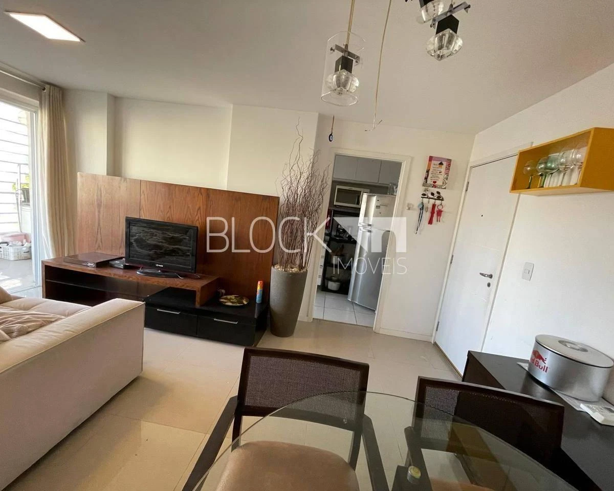 Furnished apartment, 91 m², with a mountain view — photo 14
