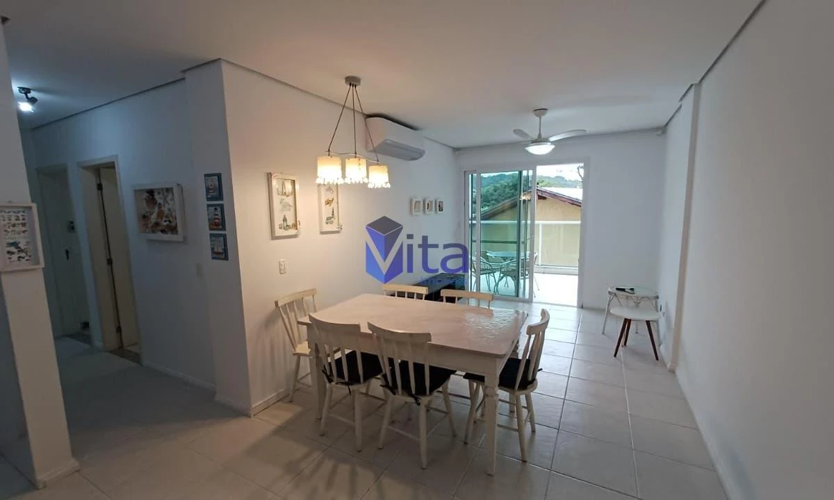 Furnished 2-bedroom, 90 m² apartment in Florianópolis — photo 14