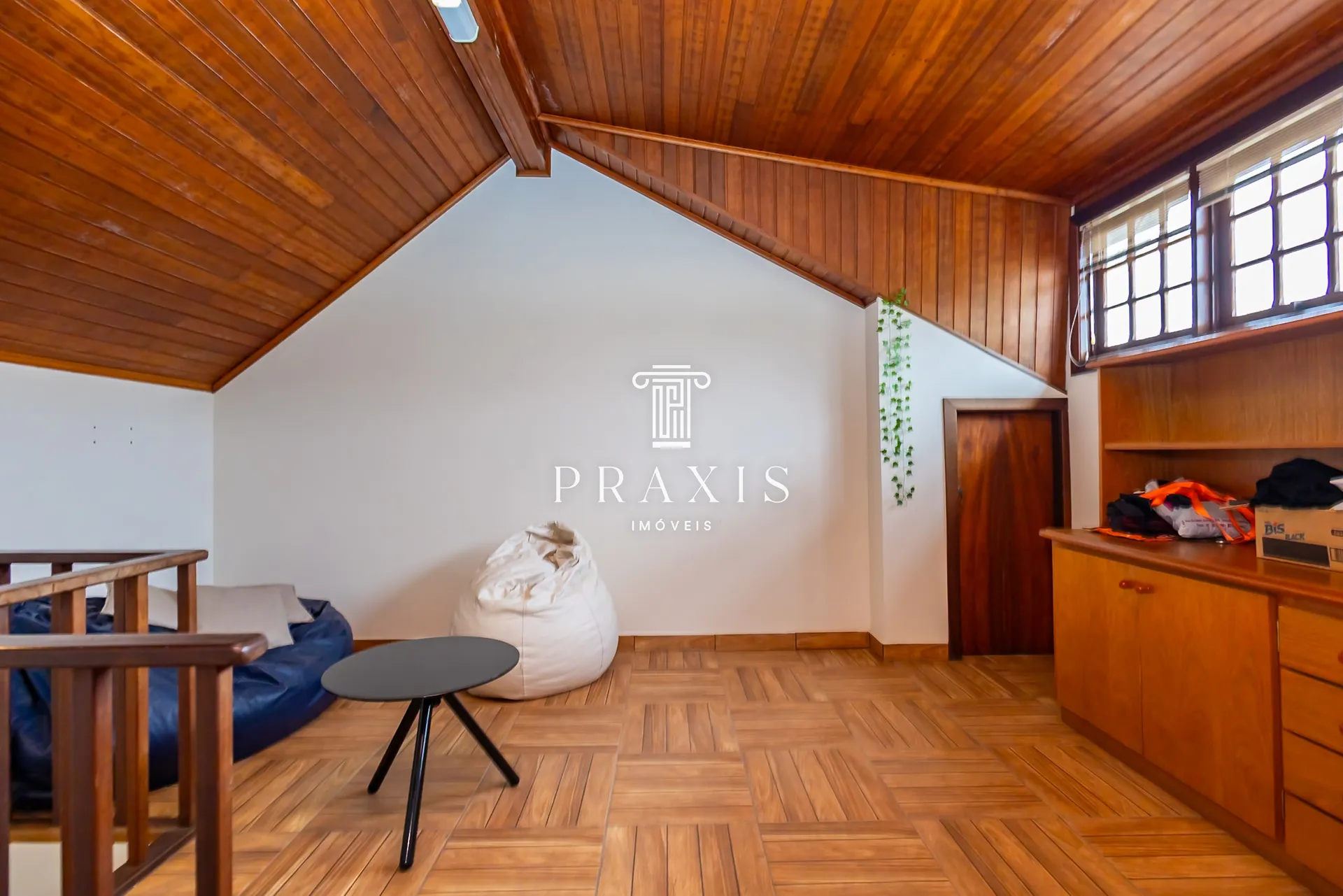 207 m² house with 5 bedrooms, 2 suites and 2 parking — photo 18