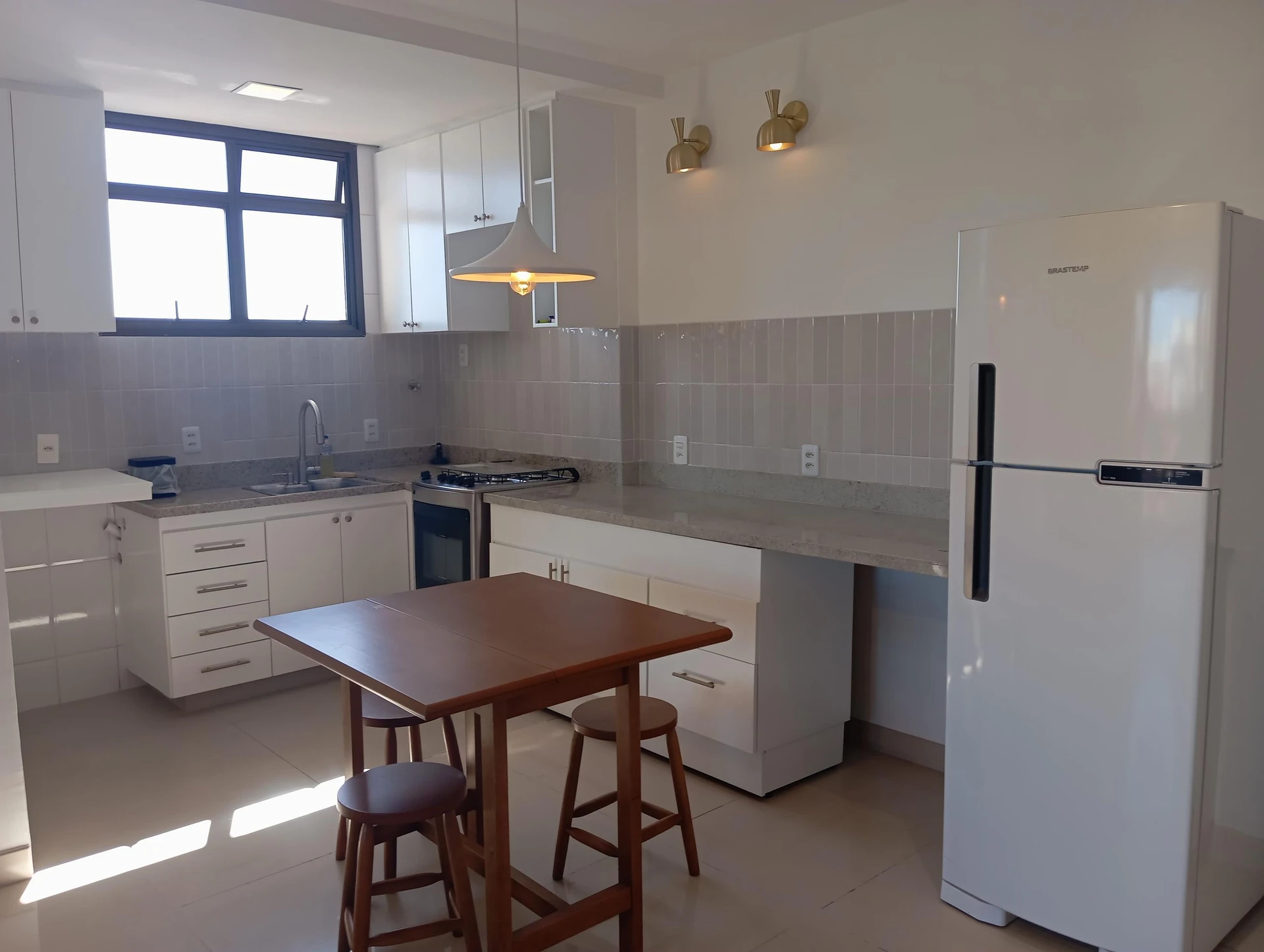 Apartamento mobiliado com 1 quarto e varanda fechada — photo 3