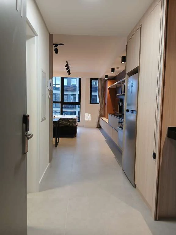 Квартира с 1 спальней и кухней open-plan, 36 м² — photo 4