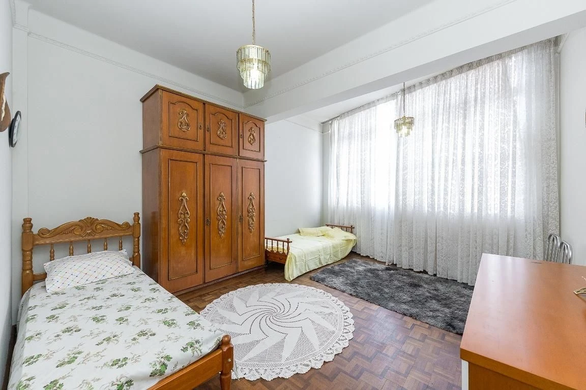 Furnished apartment, 97 m², with a bathtub — photo 31