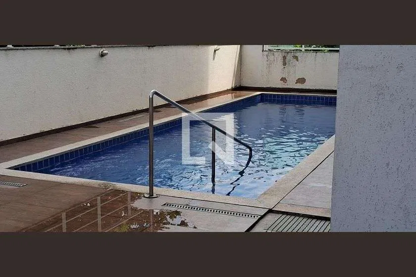 2-bedroom apartment in a building with a gym — photo 22