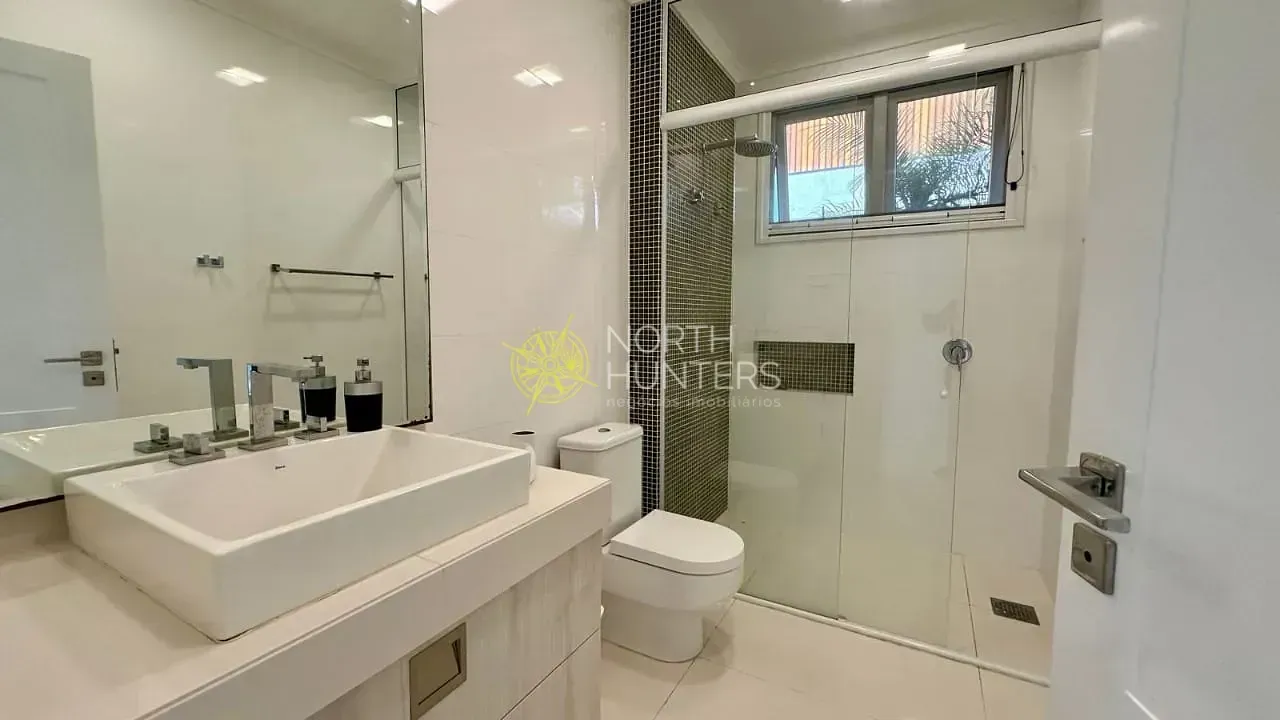 Furnished house with 9 bedrooms and a gas open kitchen — photo 80