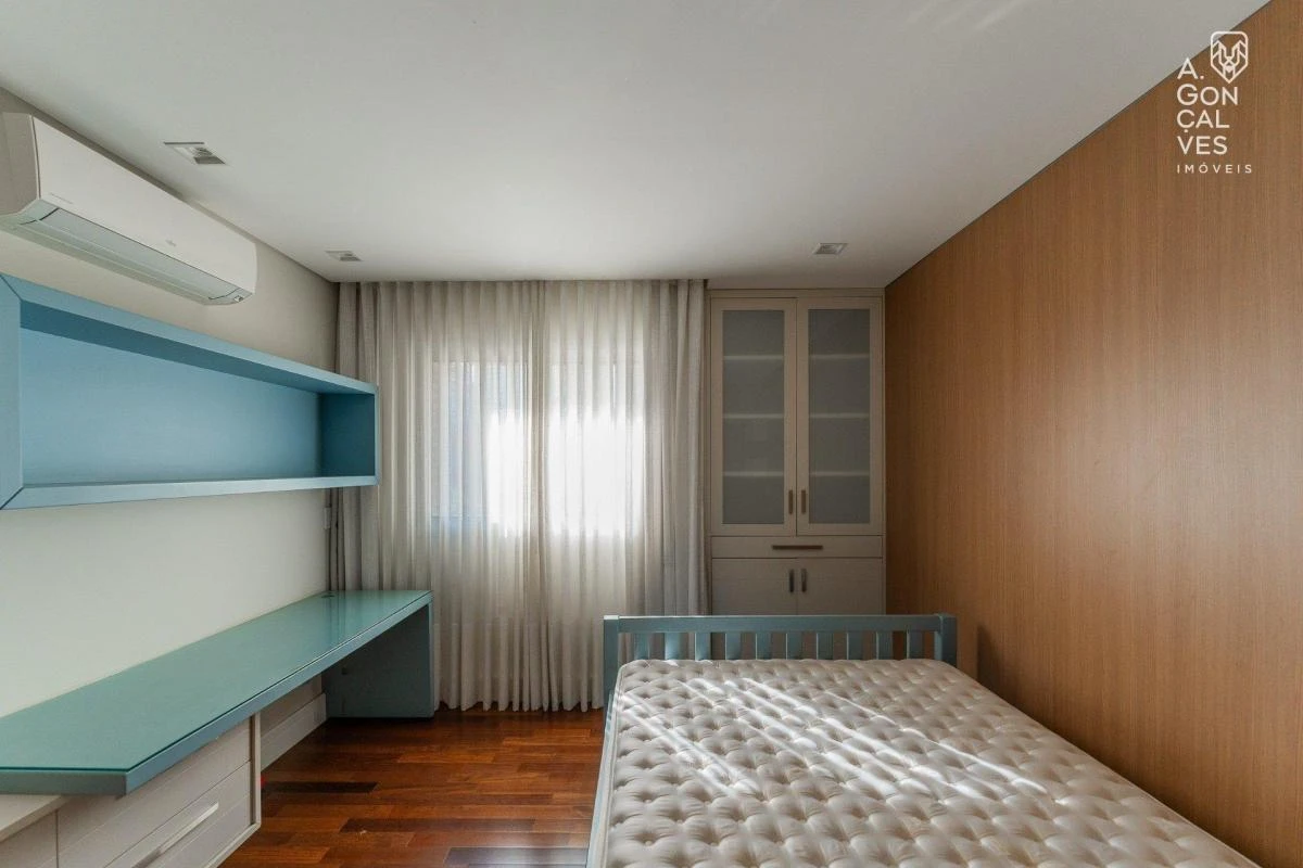 Робоче місце та 5 спалень: квартира 442 м² — photo 31
