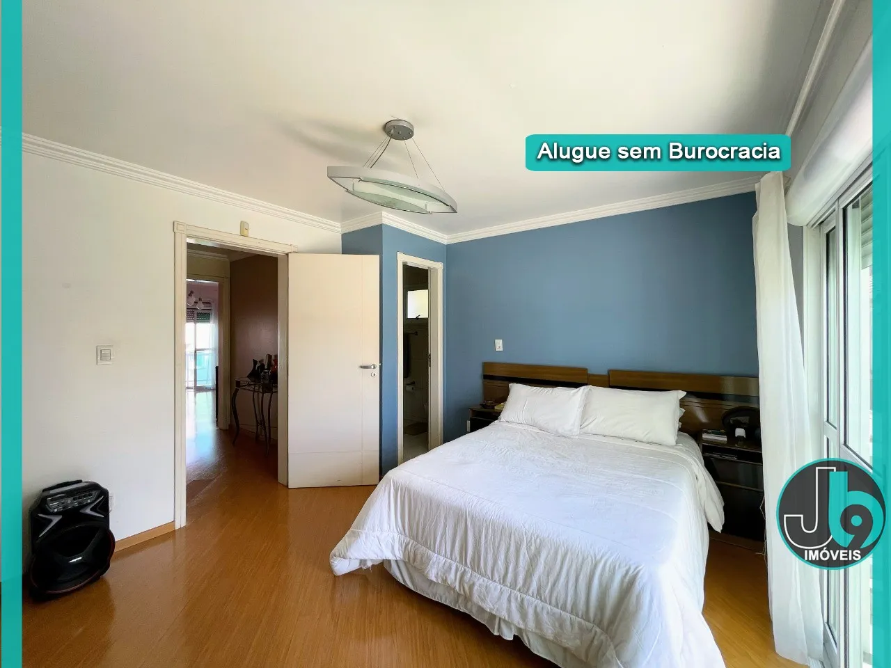 360 m² townhouse with 3 en-suite bedrooms and parking — photo 21
