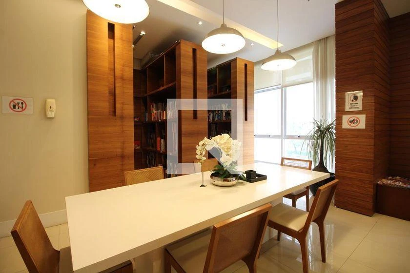 2-bedroom apartment with en-suite and glass balcony — photo 26