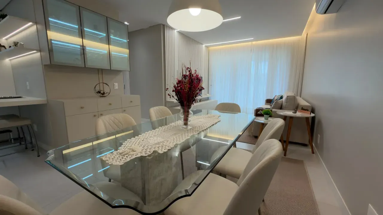 Furnished apartment with open-plan kitchen and 3 en-suites — photo 40
