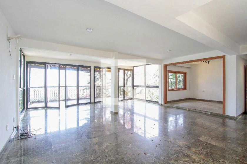 5-bedroom house with a private pool in Rio de Janeiro — photo 2